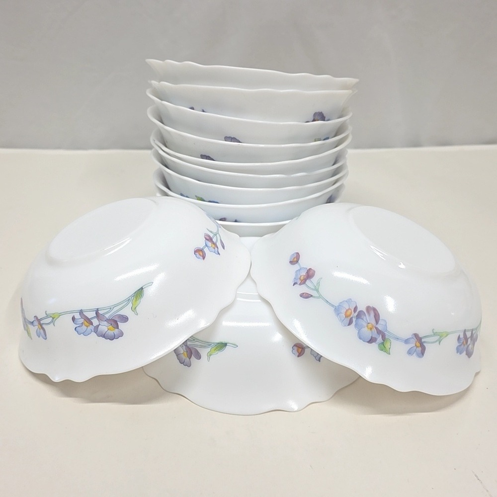 Arcopal France Revelation Milk Glass Bowls Set of 12 White Floral Scalloped 6"